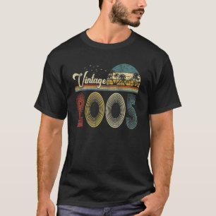 18-jarige geboren in 2005 18e verjaardag B T-shirt