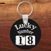 18 - Lucky Number 18 Luck Sleutelhanger (Voorkant)
