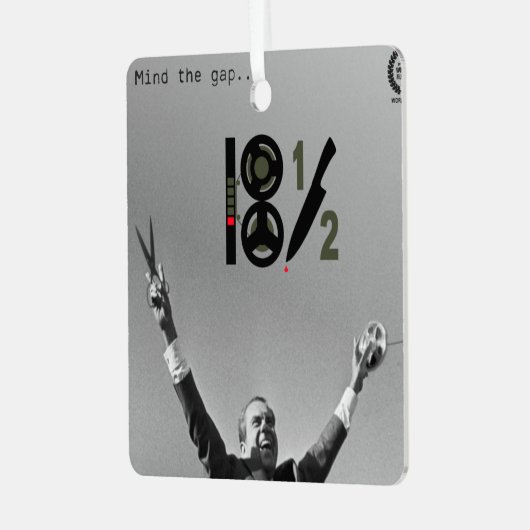 18½ versiering metalen ornament (Voorkant links)