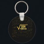 18e Birthday Square Root van 324 18 jaar oud Sleutelhanger<br><div class="desc">18e Birthday Square Root van 324 18 jaar oude Wiskunde Fun</div>