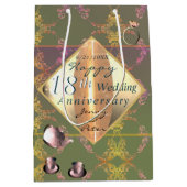 18e bruiloft Jubileum Porselein Kattenoog Med Medium Cadeauzakje (Voorkant)