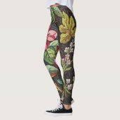 18e eeuw textielontwerp van bloemen. leggings (Links)
