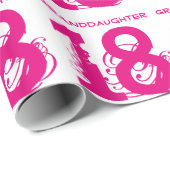 18e kleindochter van de verjaardag, roze tekst op  cadeaupapier (Rol Hoek)