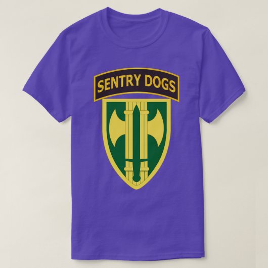 18e MP Brigade Sentry Dogs Tab wo Txt T-shirt (Design voorkant)