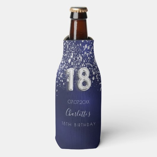 18e verjaardag - blauwe zilverglitter naam flesjeskoeler (Fles Voorkant)