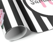 18e verjaardag chic roze rozen zwarte witte strepe cadeaupapier (Rol Hoek)