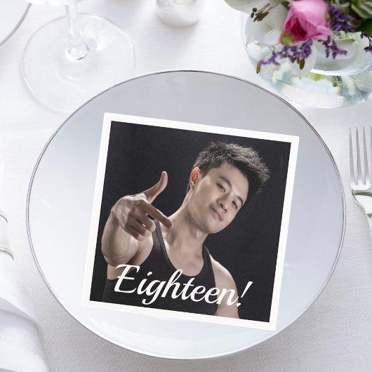 18e verjaardag foto achttien servet