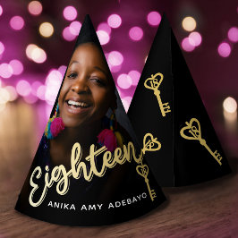 18e verjaardag gepersonaliseerde foto sleutel tot  feesthoedjes