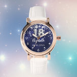 18e verjaardag marineblauwe zilveren sterren horloge<br><div class="desc">Een cadeau voor een 18e verjaardag. Een marineblauwe achtergrondkleur met faux zilveren sterren. De blauwe kleur is ongelijk. Voeg een naam,  datum toe.</div>