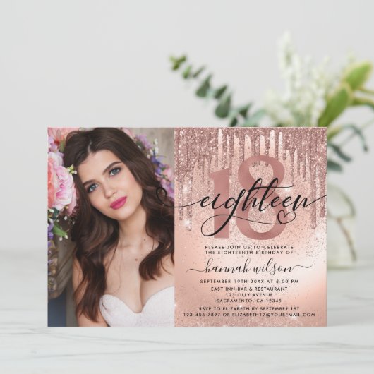18e verjaardag Roos Gold Foil & Glitter Photo Kaart (Staand voorkant)