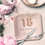 18e verjaardag roos gouden zwarte glitter naam papieren bordje<br><div class="desc">Elegant,  klassieker,  glamoureus en girly voor een 18e verjaardagsfeestje. Roos gouden en dubbelzinnige verloop achtergrond. Gedemoreerd met roos goud,  faux glitter,  sparkles. Pas een naam aan en voeg deze toe. De naam wordt geschreven met een modern donker roos gekleurd hand lettered stijlmanuscript. Nummer 18 is geschreven met een ballonstijllettertype.</div>