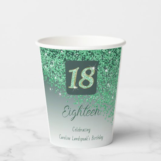 18e verjaardag Stijlvolle Falling Green Glitter Papieren Bekers (Achterkant)