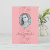 18e verjaardag Uitnodiging, Roze en Feminine, Foto Kaart (Staand voorkant)