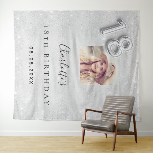 18e verjaardag zilveren glitter foto welkom wandkleed (In Situ (horizontaal))