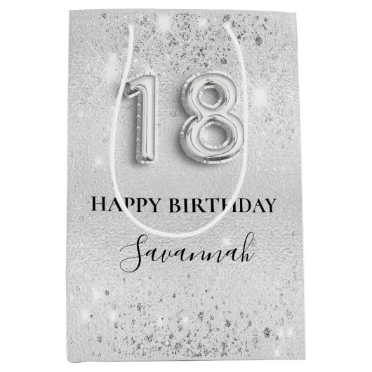 18e verjaardag zilverglitter-monogram medium cadeauzakje (Voorkant)