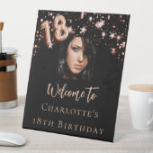 18e Verjaardag zwart roos gouden foto ster welkom Reclamebord Met Voetstuk (Insitu)