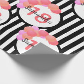 18e verjaardag zwarte witte strepen roze ballonnen cadeaupapier (Hoek)