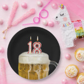 18e verjaardagsbier op zwart papier Bord (Feest)