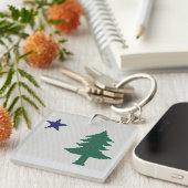 1901 Maine Flag Faux Cross Stitch Sleutelhanger (Voorkant Rechts)