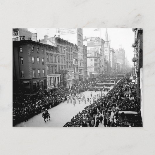 1905 5th Ave NYC Parade Briefkaart (Voorkant)