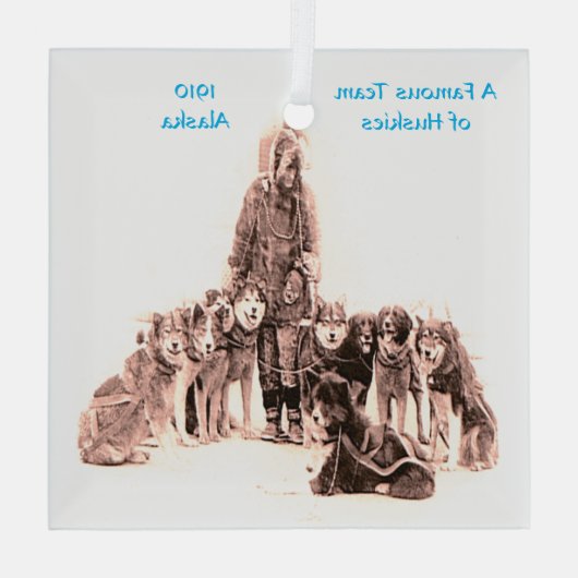 "-1910 beroemd Husky Dog Team-Alaska" Glas Ornament (Achterkant)