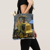 1912 Historische vrachtwagen..... Tote Bag (Dichtbij)