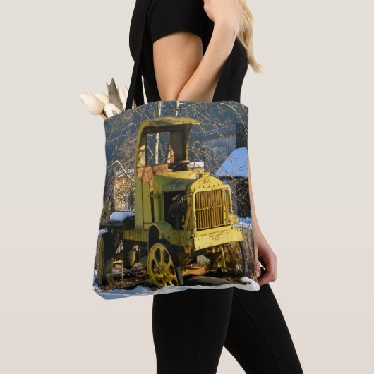 1912 Historische vrachtwagen..... Tote Bag (Dichtbij)