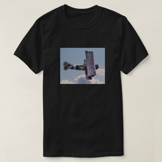 1917 Fokker D VII in vlucht Essential T-shirt (Design voorkant)