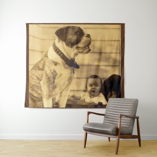 1920s pitbullbewakers baby wandkleed (In Situ (horizontaal))