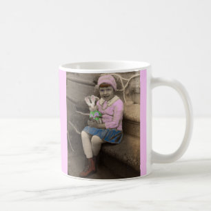 1920s schattig meisje met bunny doll Happy Easte Koffiemok