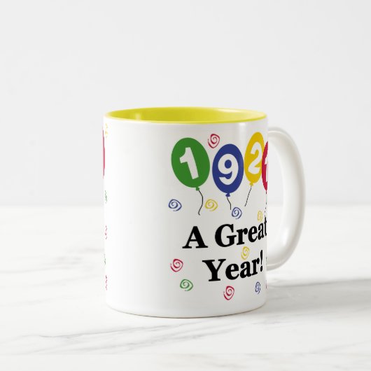 1921 Een grote jaardag Tweekleurige Koffiemok (Voorkant rechts)