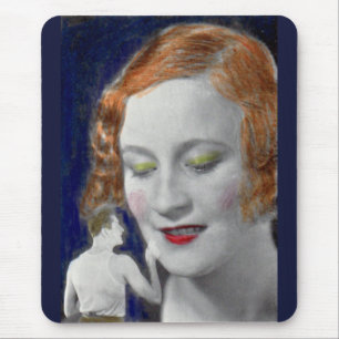 1930s roodkopvrouw en haar piepkleine man muismat