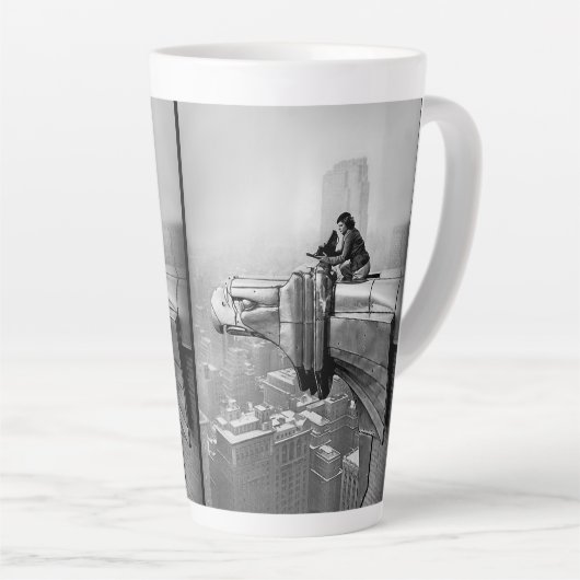 1935 MARGARET BOURKE NEW YORK CITY  PHOTO LATTE MOK (Rechterhoek)