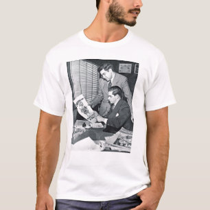 1939 COMIC BOOK SIZE T-shirt
