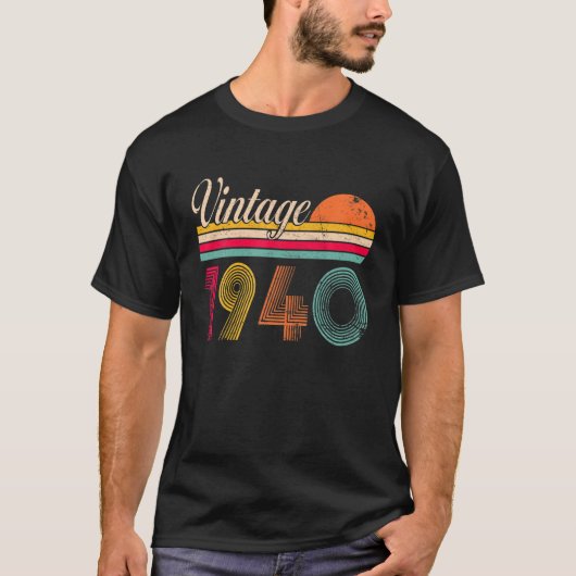  1940 Funny 82 jaar oude jongens en meisjes 82N T-shirt (Voorkant)