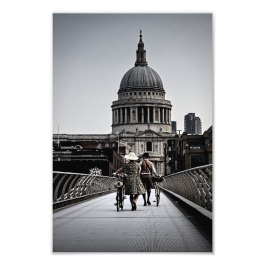 1940's op Millennium Bridge Londen (6331) Foto Afdruk (Voorkant)