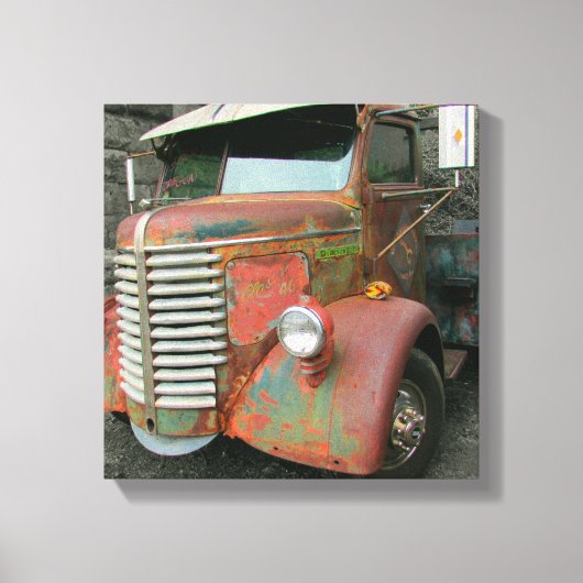 1947 Diamond T Wrak Canvas Afdruk (Voorkant)