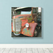 1947 Diamond T Wrak Canvas Afdruk (Insitu (Houten vloer))