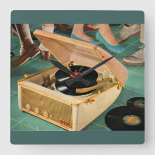 1950 draagbare platenspeler en vierkante klok