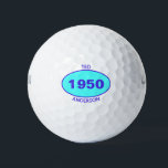 1950 Editable 70th Birthday Blue op maat Golfballen<br><div class="desc">1950 Bewerkbare 70e Verjaardag Blauw Gepersonaliseerde Golfballen voor de coole vader,  papa,  oom,  broer neef golfer. Voeg zijn voornaam,  achternaam of monogram toe.</div>