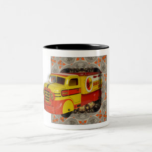 1950S TIN TRUCK SPEELGOED OP UITGEBREIDE ACHTERGRO TWEEKLEURIGE KOFFIEMOK