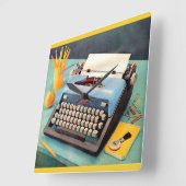 1950s typemachine en afbeelding vierkante klok (Hoek)