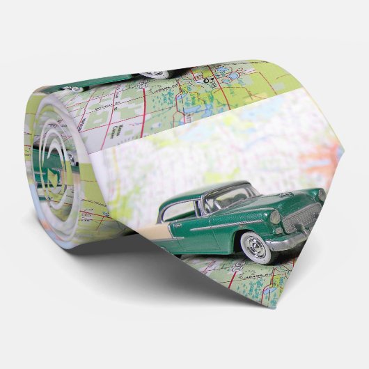 1955 auto op een routekaart stropdas (Opgerold)