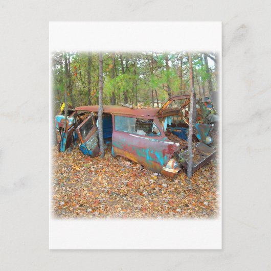 1957 Chevy Nomad Rusting in Wooded Junkyard Briefkaart (Voorkant)