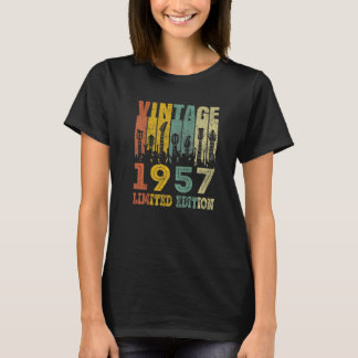  1957 Gejaardag Guitar 66th Birthday T-shirt
