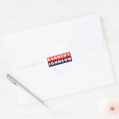 1960 Kennedy Johnson Bumpersticker Ronde Sticker (Envelop)