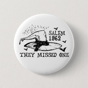 1962 Ze misten één heks Halloween  Ronde Button 5,7 Cm