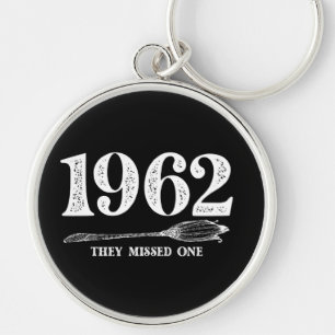 1962 Ze misten één Salem heks Halloween  Sleutelhanger