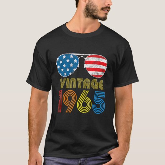 1965 57 jaar 57e Amerikaanse vlag T-shirt (Voorkant)