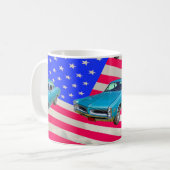 1966 Pontiac Le Mans and American Flag Koffiemok (Voorkant links)